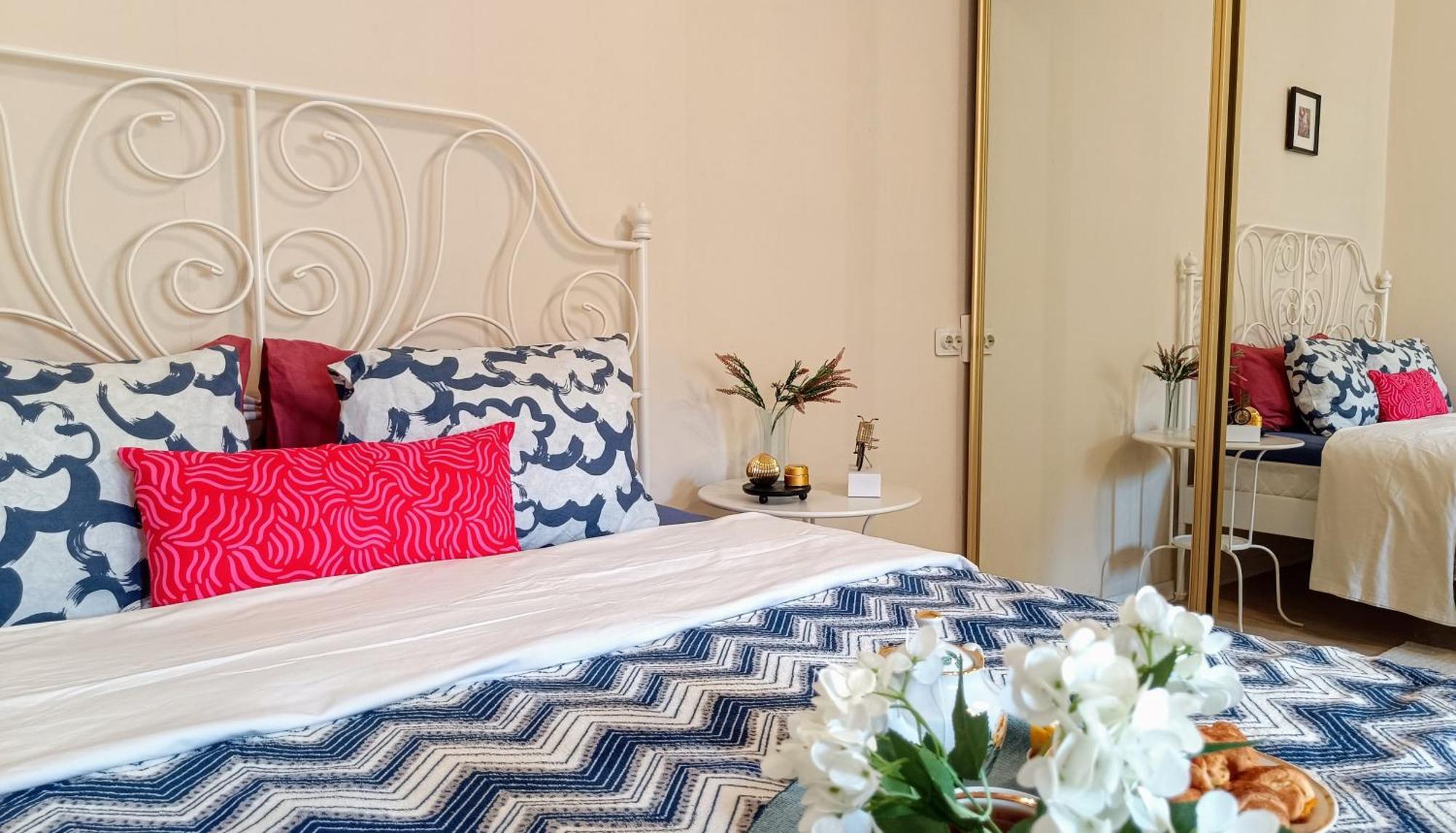 Julia Lacplesa Apartments Riga Ngoại thất bức ảnh