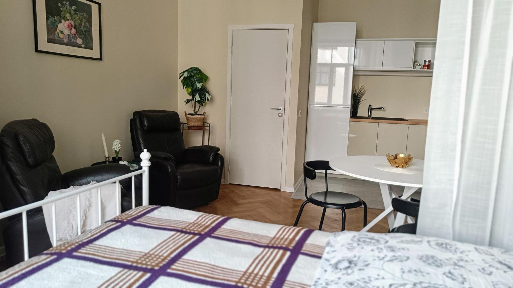 Julia Lacplesa Apartments Riga Ngoại thất bức ảnh